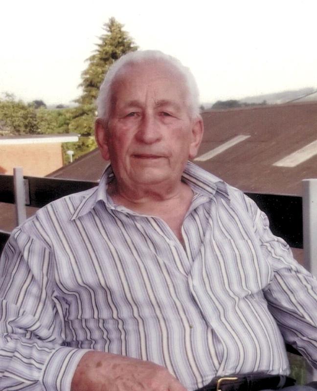 Décès de Monsieur Materne NEUVILLE (270618), Annonce nécrologique